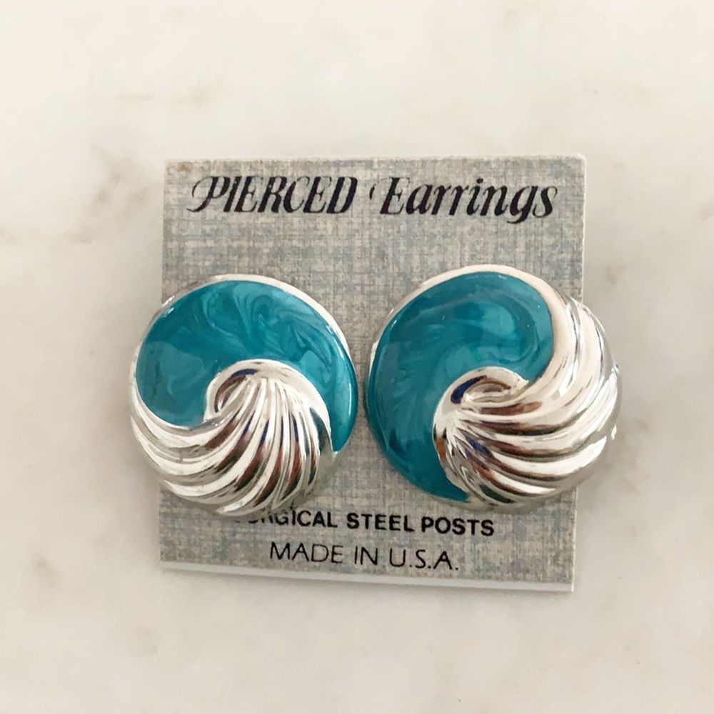 Vintage 1980s silver tone and turquoise statement earrings